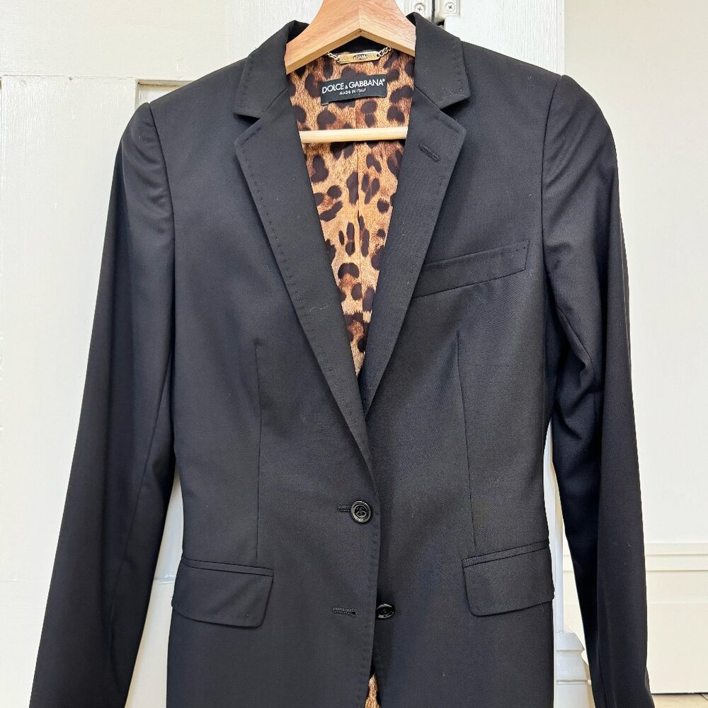 Dolce & Gabbana — Single-Breasted Wool Blazer — Black — W — Size EU 38
